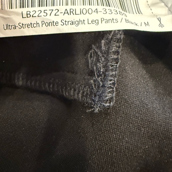 Quince Ultra-Stretch Ponte Straight Leg Pants Black M NWT Pull-On - Picture 10 of 12